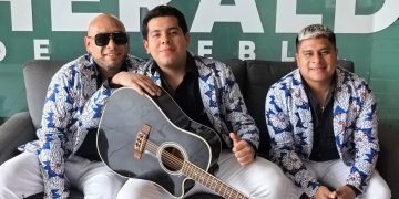 La Imperial Huajuapan de León rinde homenaje a Yuri y Yuridia