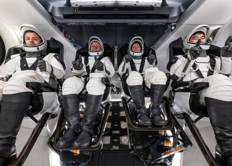 Astronautas de la Crew-11 pueden volver el jueves a la Tierra
