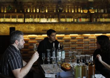 Tequila rompe récord de producción, pese a restricciones de EUA