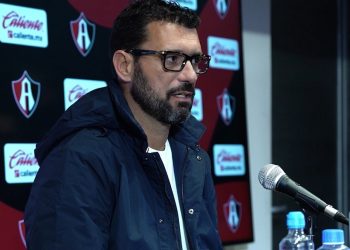 Sentimientos encontrados en el debut de Albert Espigares al frente del Puebla