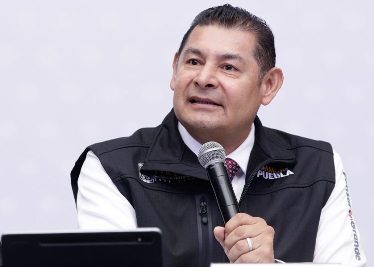 Armenta busca ampliar el Polo de Bienestar en San José Chiapa
