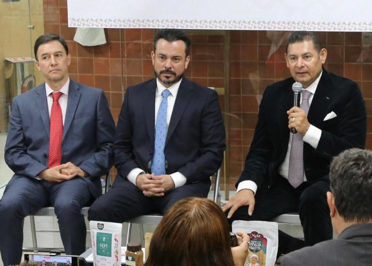 Puebla combate de manera frontal la corrupción