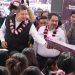 Entrega Armenta regalos de los Reyes Magos