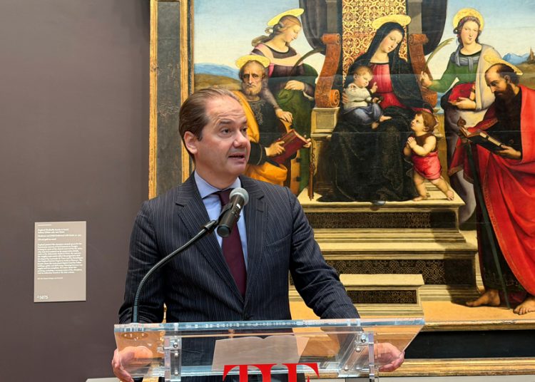 El Met de Nueva York alista mayor retrospectiva de Rafael en EE.UU.