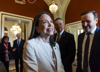 María Corina Machado le obsequió a Trump su Premio Nobel de la Paz