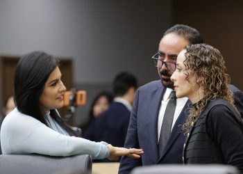 Delfina Pozos sí está en pláticas con otros partidos
