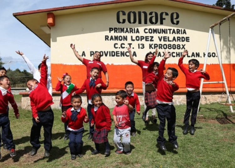 Plantean crear el Día del Maestro Comunitario
