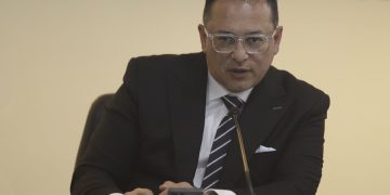 Recorte al INE pondría en riesgo la democracia: Edgar Arias