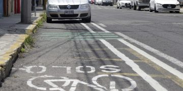 Aplican 18 multas por invadir ciclovías y carriles del RUTA