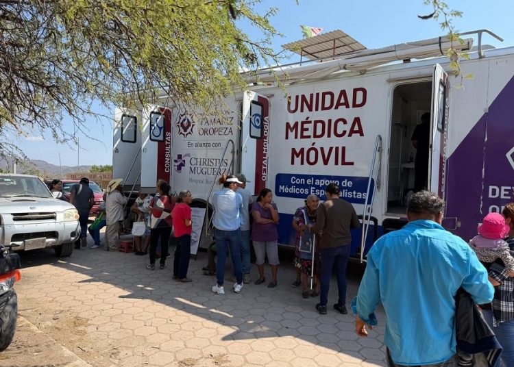 Llevan jornadas sociales a Xaltianguis, Izúcar de Matamoros
