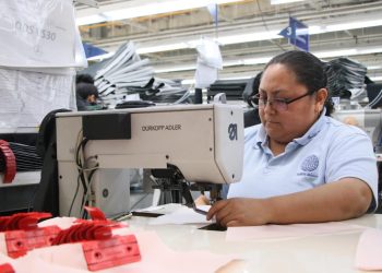 Histórica recuperación del salario mínimo impulsa bienestar de las familias poblanas
