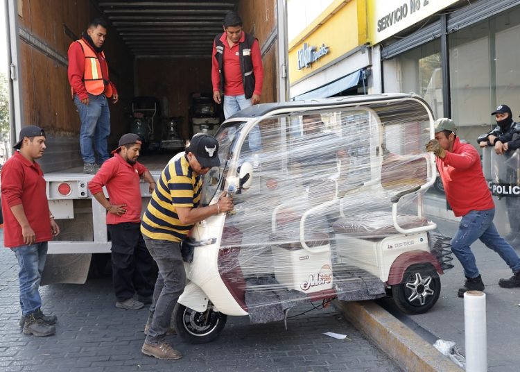 Sólo 1% de mercancía decomisada acreditó legal estancia