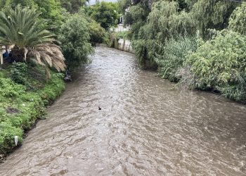 Textileros niegan contaminar el río Atoyac