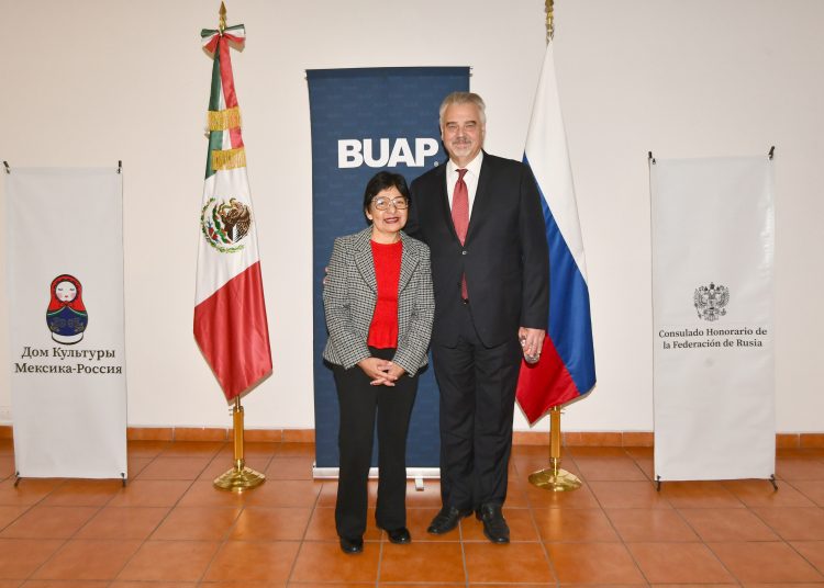 BUAP y Rusia celebran intercambio académico, científico y tecnológico