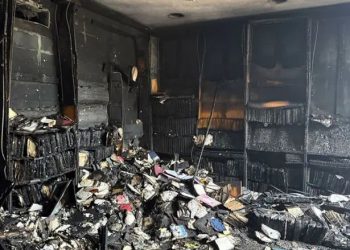 Un hombre incendia la mayor sinagoga de Misisipi