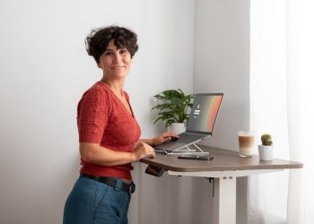Exhortan a generar empleo digno para mayores de 40