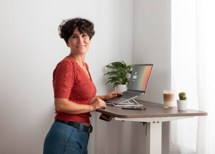 Exhortan a generar empleo digno para mayores de 40