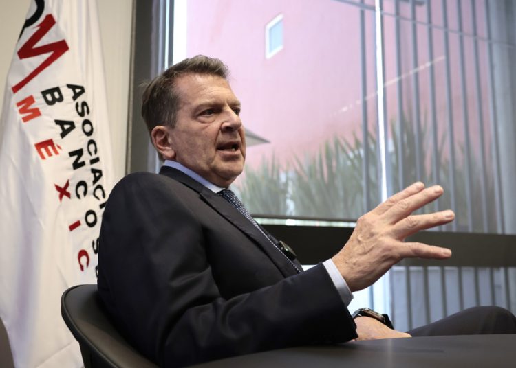 En México 8 de cada 10 transacciones son en efectivo