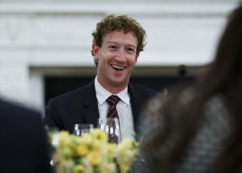 Zuckerberg se muda a Miami con mansión de 200 mdd