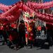 Dragones y leones dan la bienvenida al Año Nuevo chino