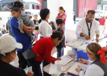 México intensifica la vacunación para frenar el brote de sarampión