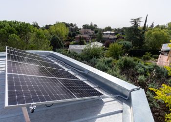 México acelera adopción solar en el sector industrial