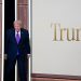 Trump publica video con los Obama caracterizados como monos