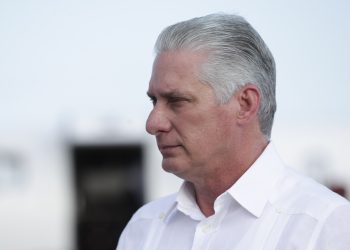 Cuba comunica que en 24 horas se queda sin combustible para aviones