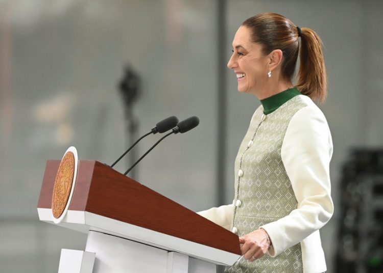 México pedirá salvoconducto a Perú para ex primera ministra