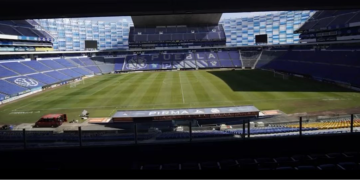 ¿Por qué la zona sur de la cancha del estadio Cuauhtémoc va más lento que el resto?
