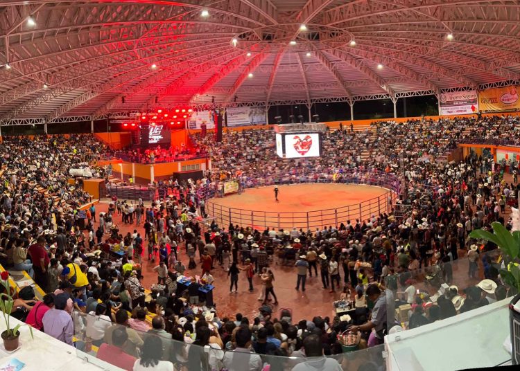 En marcha la Feria de Tecomatlán