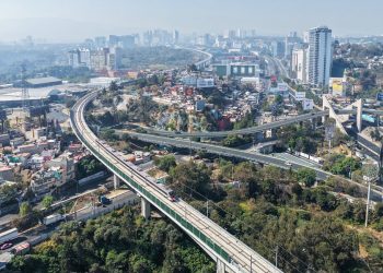 Arranca tren CDMX–Toluca tras 12 años de obras