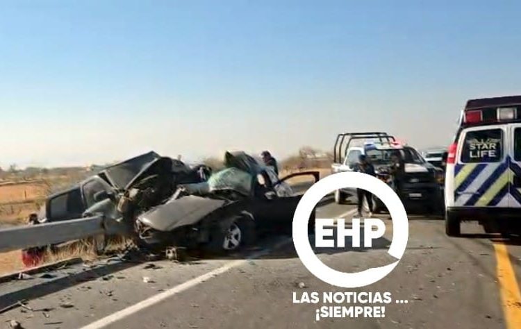 Aparatoso accidente deja 4 muertos y tres lesionados en la autopista Siglo XXI