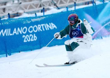Jakara Anthony gana primer oro en baches duales