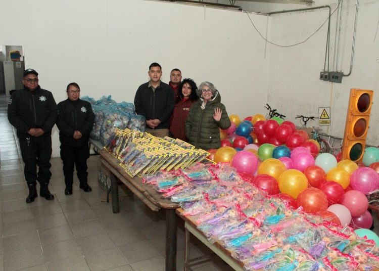 SMDIF Cholula reconoce a personal municipal con Caravana de la Transformación