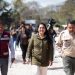 Entrega Tonantzin Fernández 270 árboles navideños naturales a Africam Safari