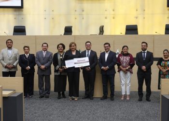 Entrega Congreso del Estado Medalla al Mérito Mujer Indígena 2025