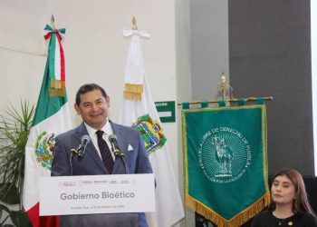 Alejandro Armenta presenta la conferencia “Gobierno Bioético” en la Escuela Libre de Derecho de Puebla