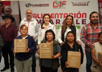 MariElise Budib brinda apoyos alimentarios a familias de San Francisco Totimehuacan