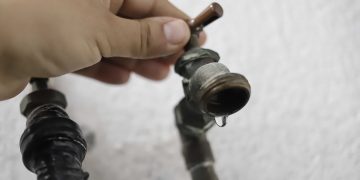 “El Huachi”, exdirector del SOSAPAHUE, vinculado a conexiones ilegales de agua