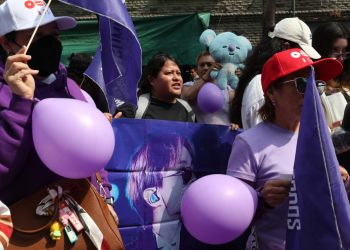 Seguidores de BTS marchan para denunciar «abusos» en venta de boletos
