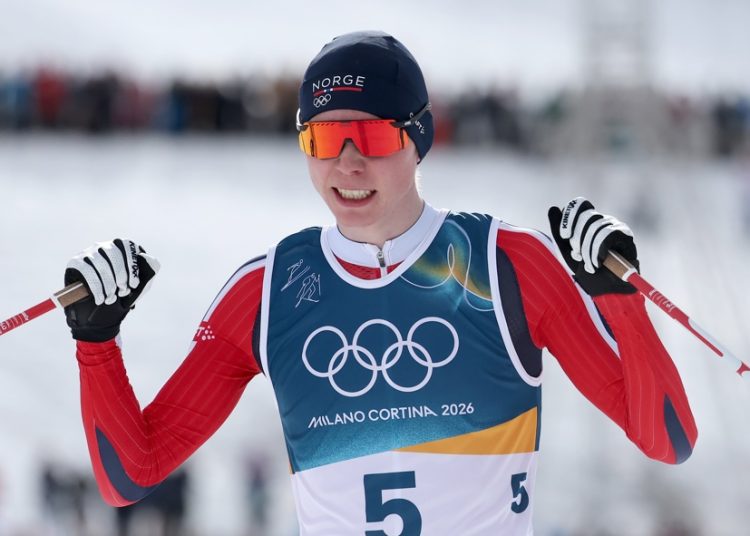 Noruego Oftebro repite oro en la combinada nórdica