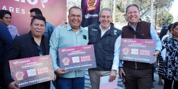 Pepe Chedraui entrega mezcla asfáltica para bacheo en juntas auxiliares