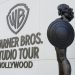 Warner abre negociaciones con Paramount, pero prioriza a Netflix