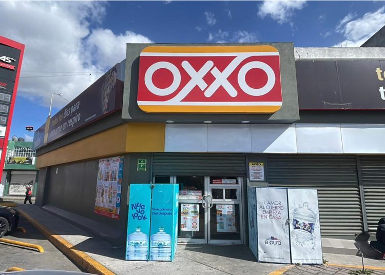 Sin daños a clientes por ataques a tiendas Oxxo