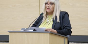 Quitar la patria potestad a mujeres trabajadoras sexuales viola derechos de los menores