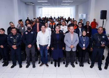 Clausuran curso clave en manejo de emergencias en San Andrés