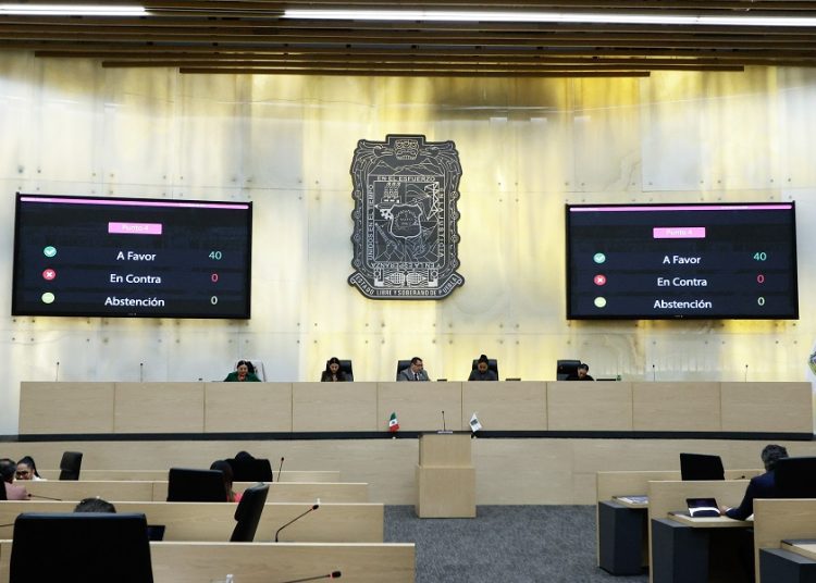 Congreso avala reducción de jornada laboral a 40 h