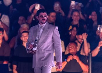 Regreso de Bad Bunny a Buenos Aires: perreo, fútbol y unión