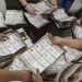 INE desarrolla urna electrónica, pero voto sigue en papel